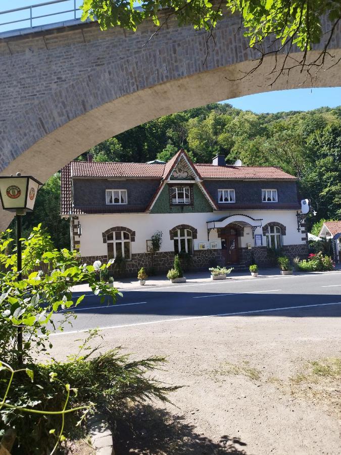 Schmoekermuehle Bed & Breakfast Андернах Екстериор снимка